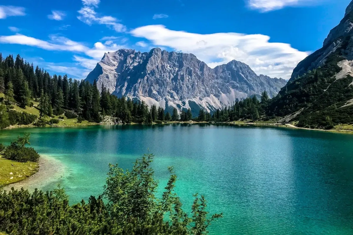 Turen går til Gardasøen – 3 tips til at forberede dig til den skønneste sommerferie